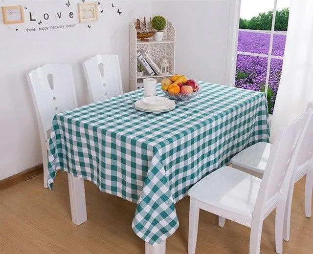 Chic Contemporary Checkered Dining Table Cover