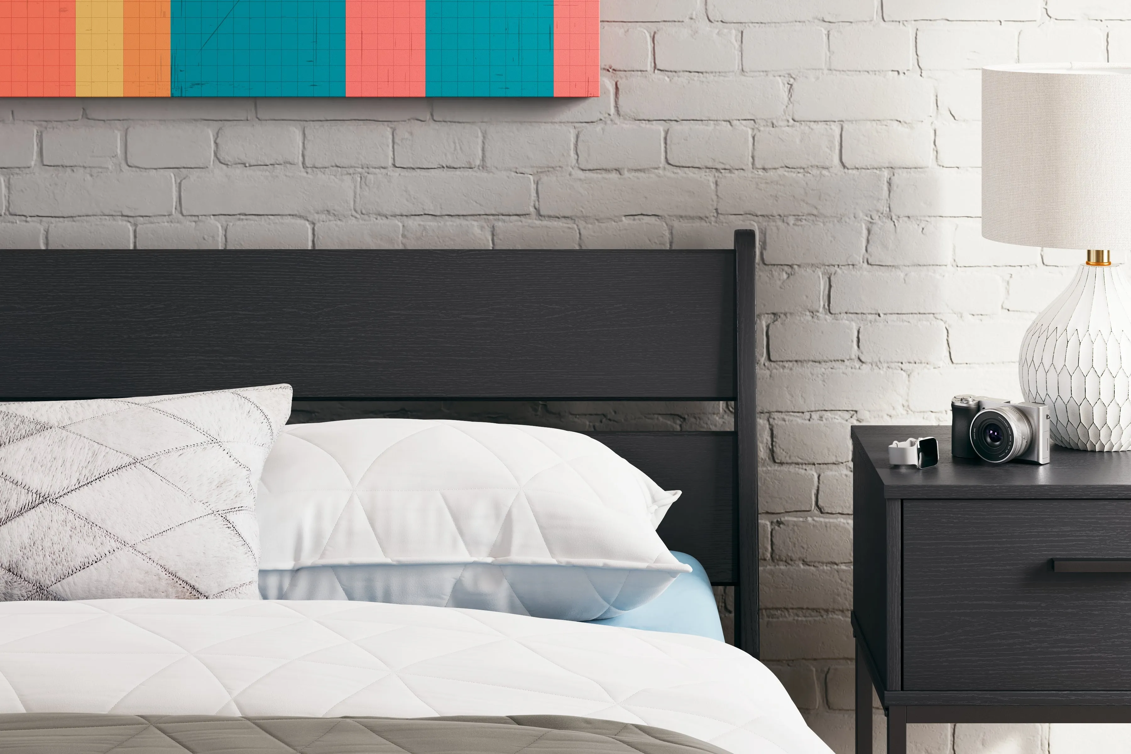 Socalle Full Panel Headboard with Dresser and 2 Nightstands in Black
